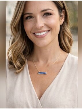 NWT AUTHENTIC Kendra Scott Deep Blue and Gold Bar Necklace